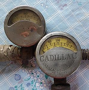 Antique Cadillac pressure gauges-20180723_135341.jpg
