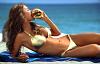 Girls and FOOD !  Padma Lakshmi eating chocolate ...-audrina_burger.jpg