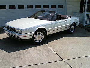 For sale: 1991 cadillac allante-19,900 miles-pict0008.jpg