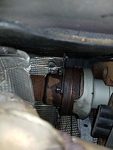 2008 Cadillac CTS broken bolt transfercase-caddy-bolt-pic-2.jpeg